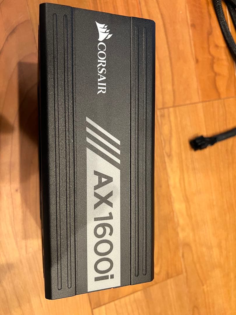 Corsair AX1600i 1600W ATX電源ユニット