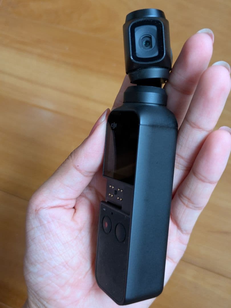 DJI Osmo Pocket【本体＋付属品付き】