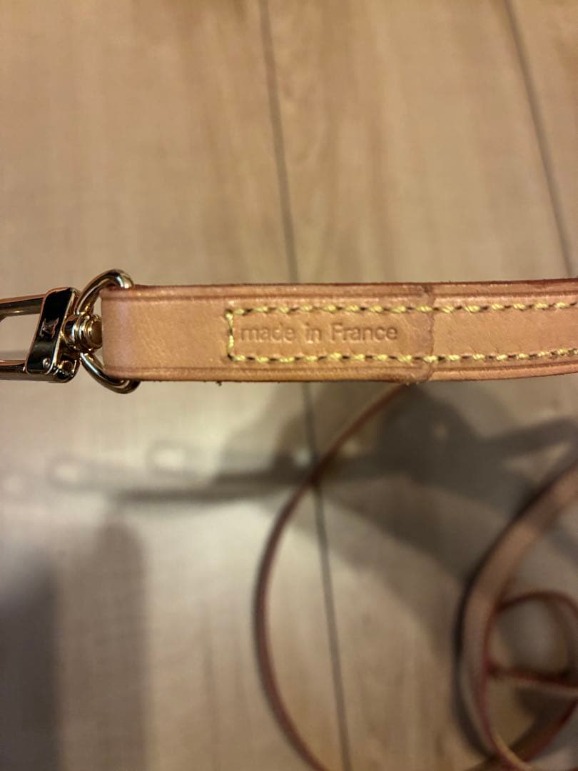 Louis Vuitton ヌメ革 レザー ショルダーストラップ