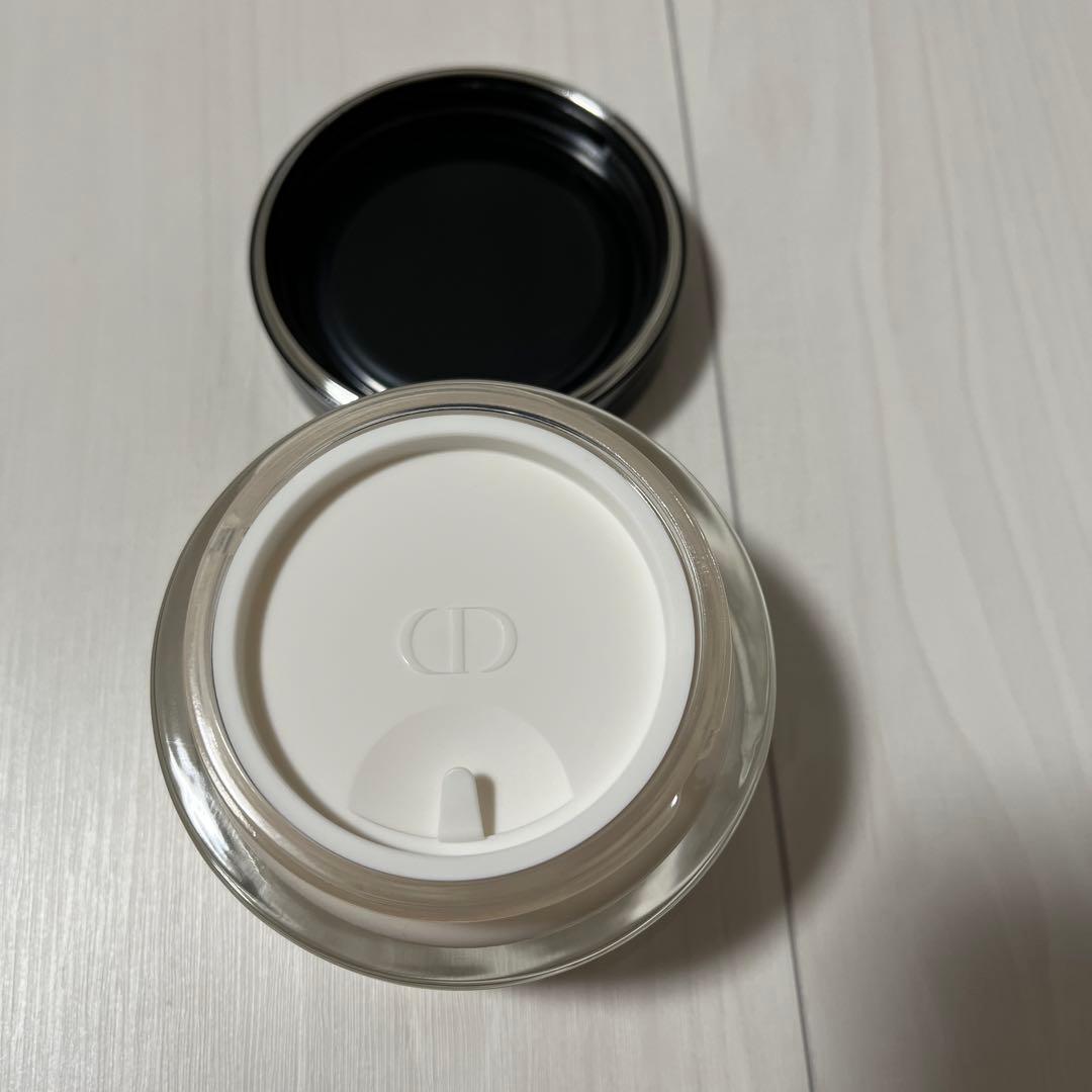 CHRISTIAN DIOR ジャスミン デ サンジュ ボディクリーム