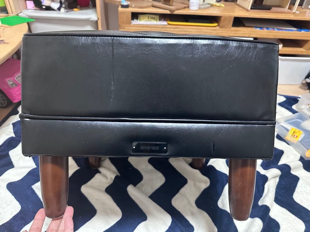 【値下げ】カリモク60 オットマン　スツール　ブラック