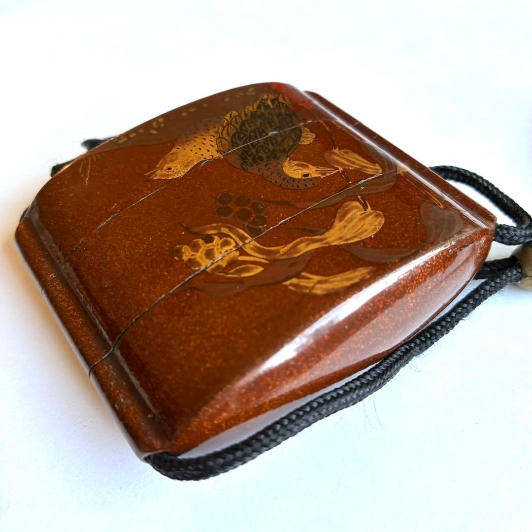 時代鶉蒔絵印籠