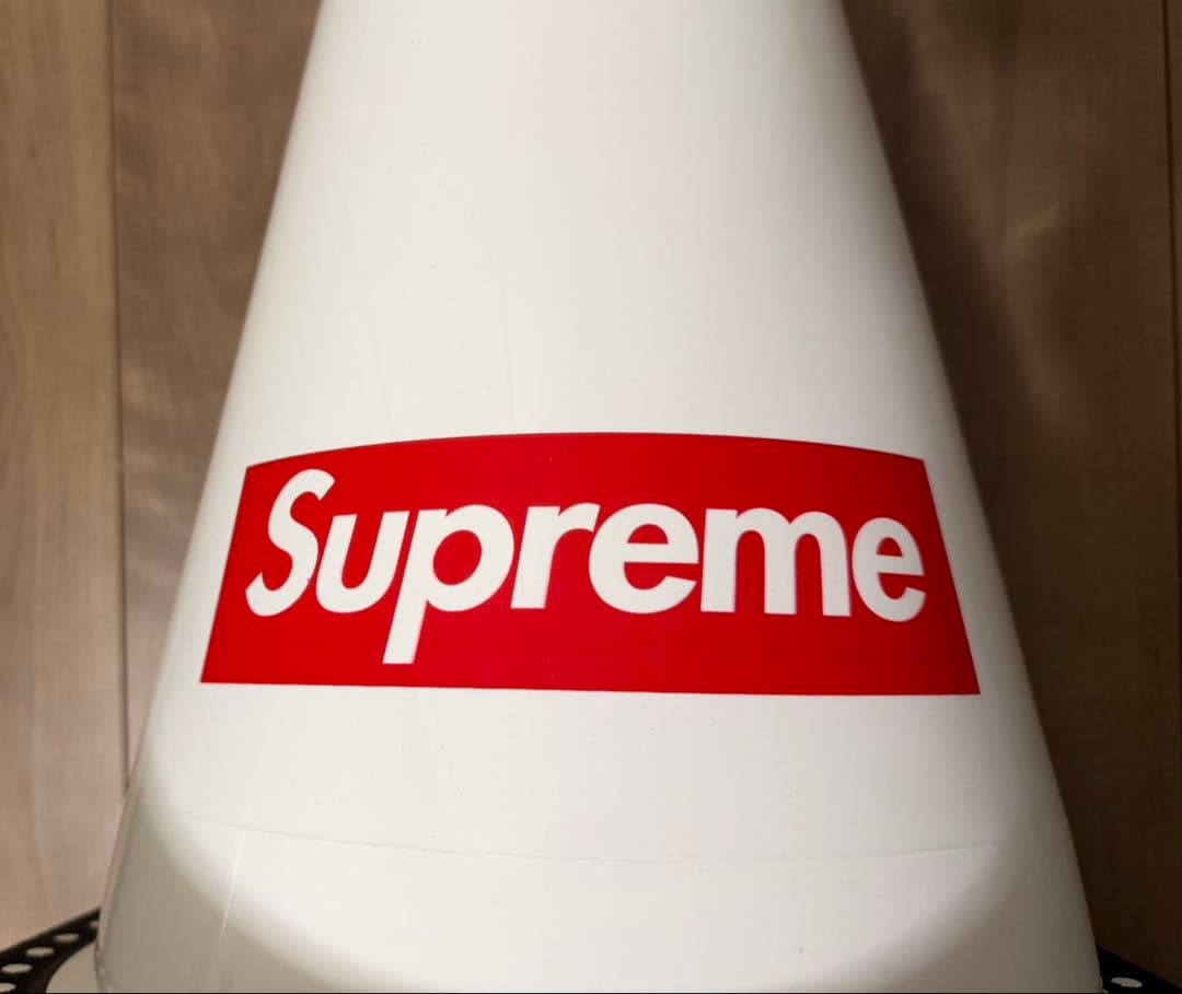 supreme トラフィックコーン　ホワイト