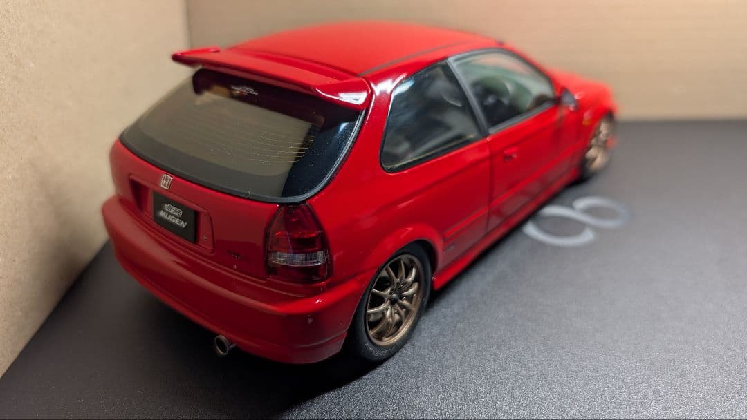 モーターヘリックス 1/18 シビックタイプR　EK9