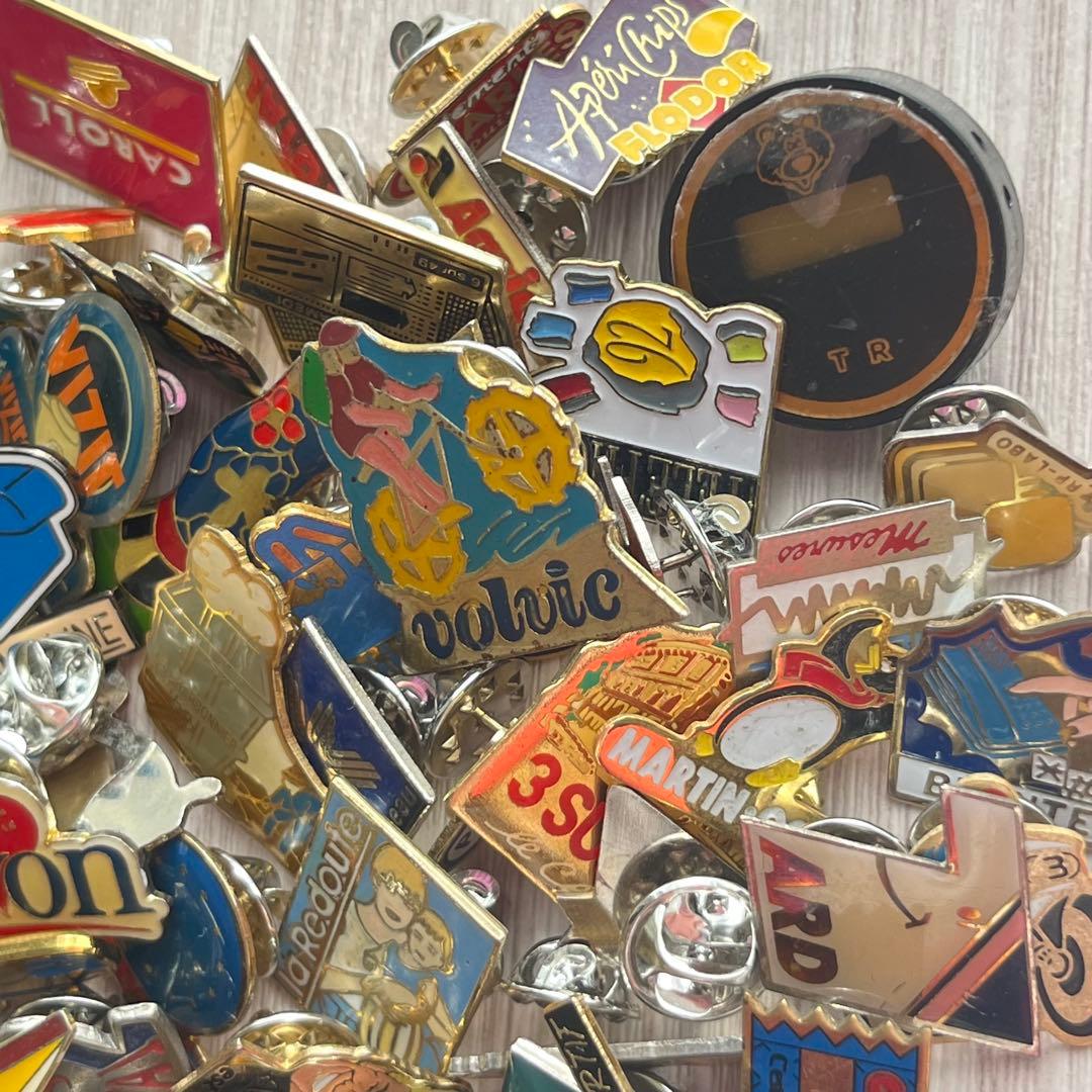 集めたくなる フランス　ピンバッジ　200個セット　まとめ売り　ヴィンテージ 5