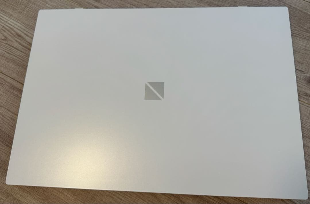 NEC ノートパソコンLAVIE N15