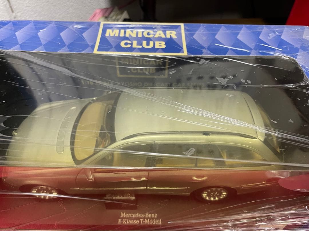 京商　メルセデスベンツ　ステーションワゴン　Eクラス