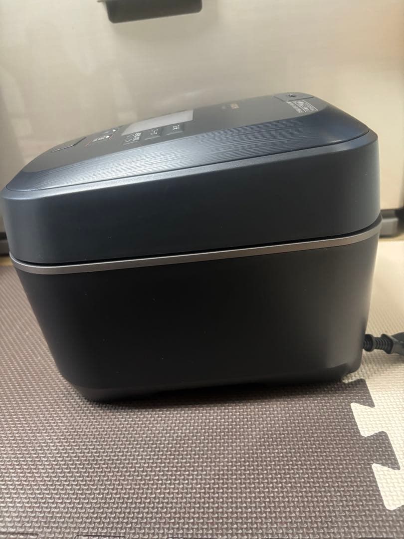 [倉庫処分セール]HITACHI IHジャー炊飯器 RZ-W100EM 24年製