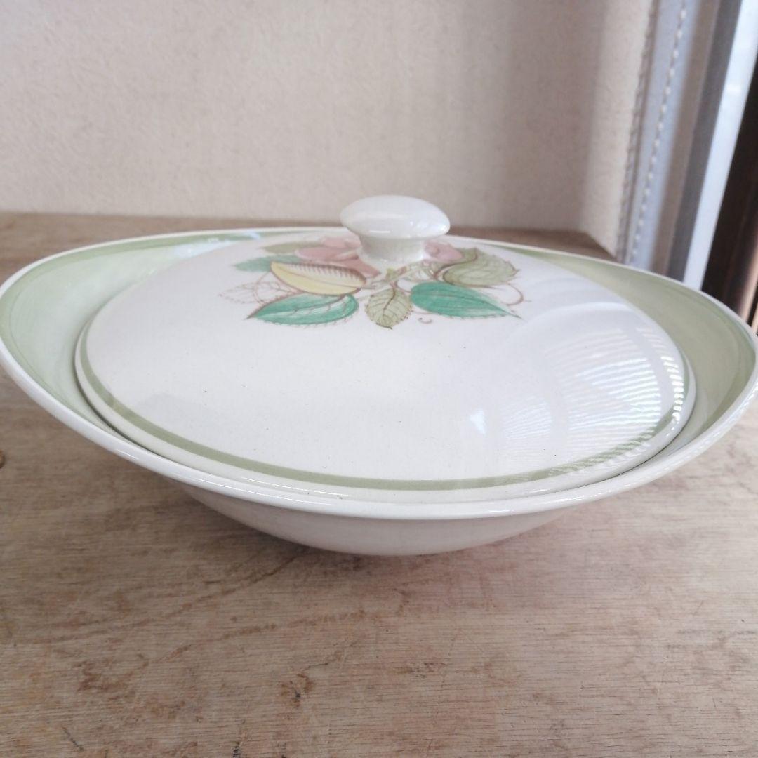 スージークーパー　パトリシアローズ　チュリーン　蓋付　イギリス　アンティーク