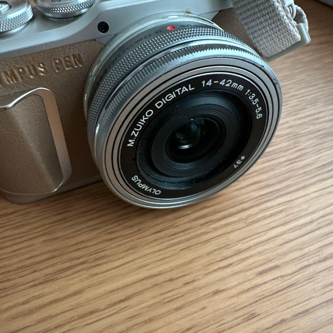 OLYMPUS PEN E-PL9 ブラウン14-42mmレンズ付き