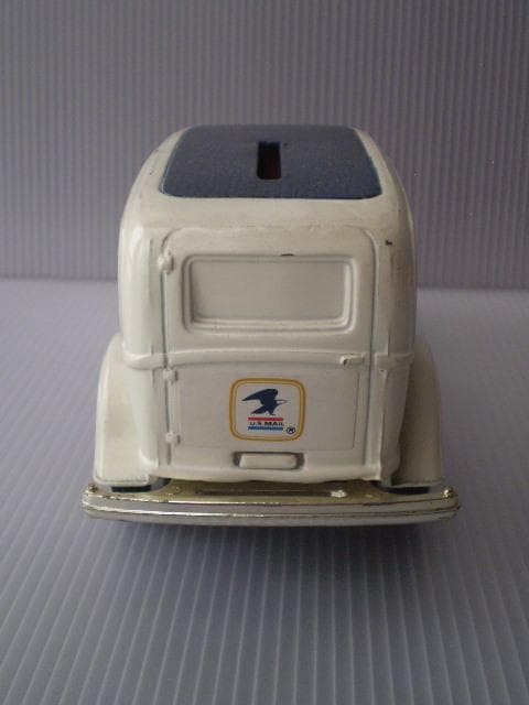 1932' FORD US MAIL Cars 貯金箱。ノベリティ。ビンテージ。