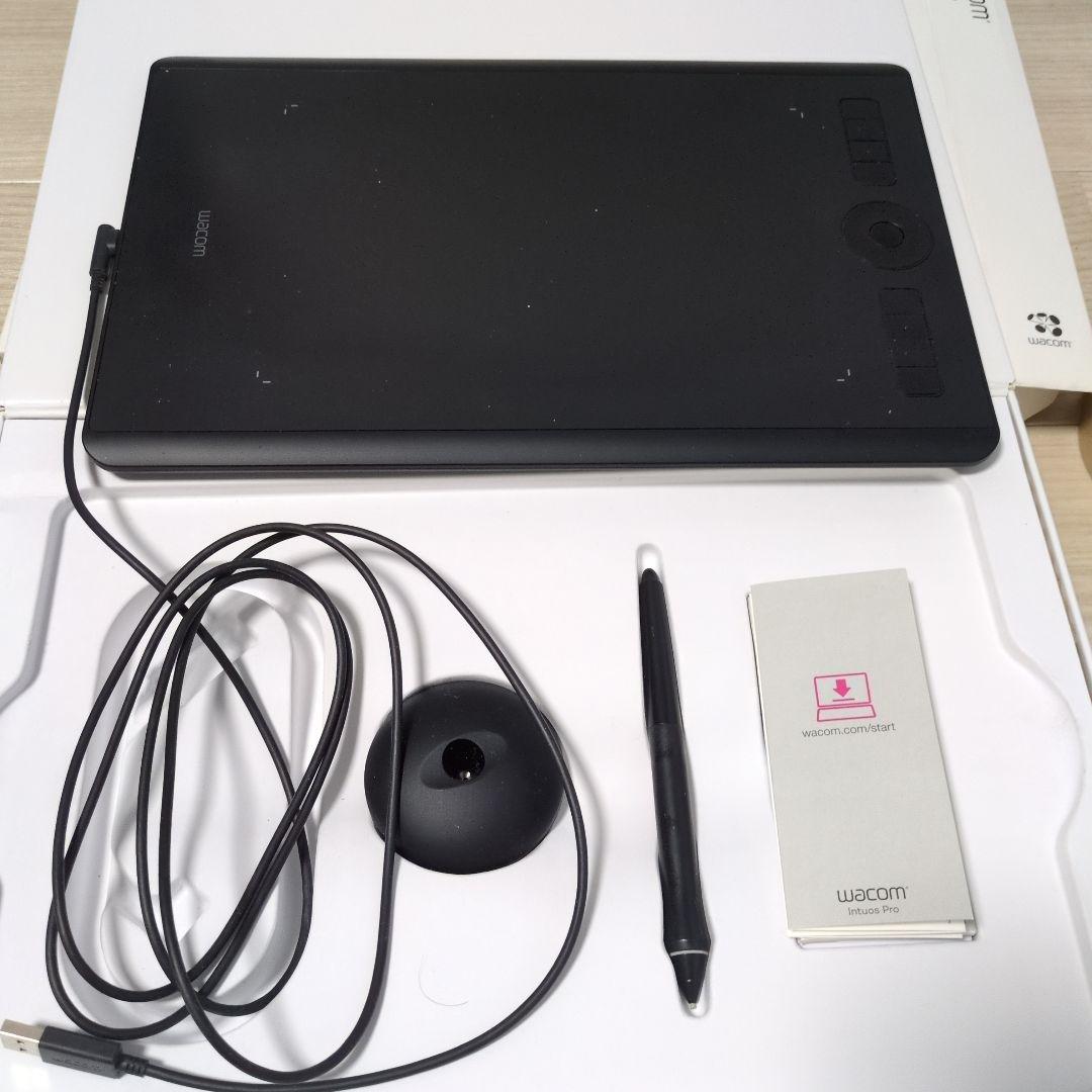 ワコム Intuos Pro Medium PTH-660/K0