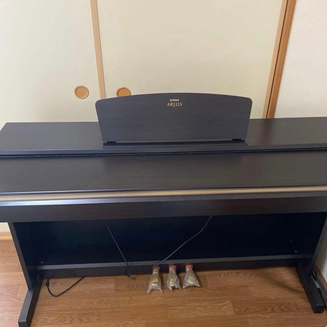 電子ピアノ　YAMAHA YDP-161 直接引渡しのみ