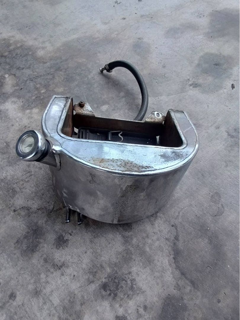 ああ　ハーレー94エボ　オイルタンク