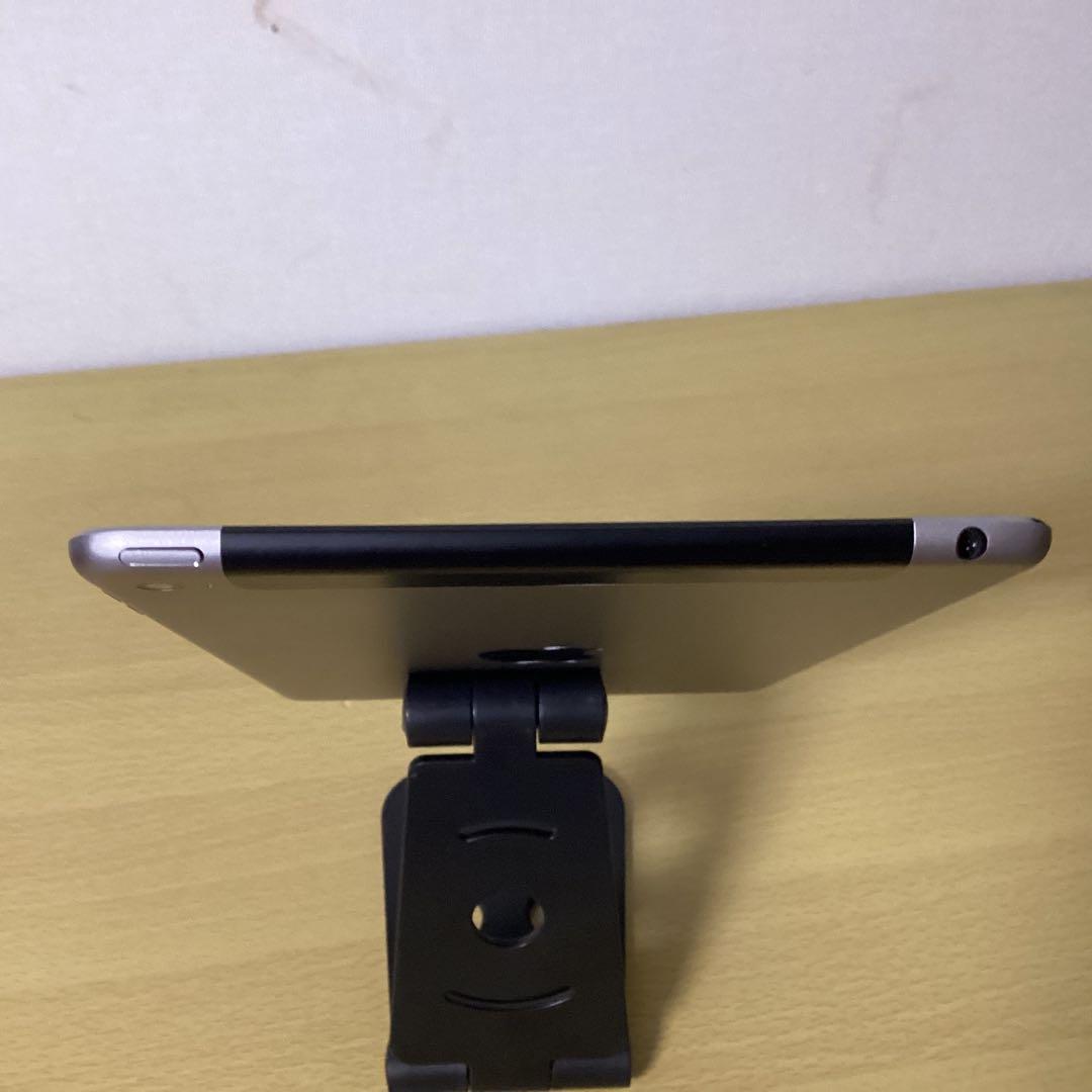 Apple iPad 10.2インチ シルバー