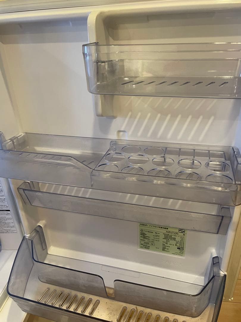 10/28まで　送料込AQUA 272L 冷蔵庫 AQR-27J(W) 3ドア