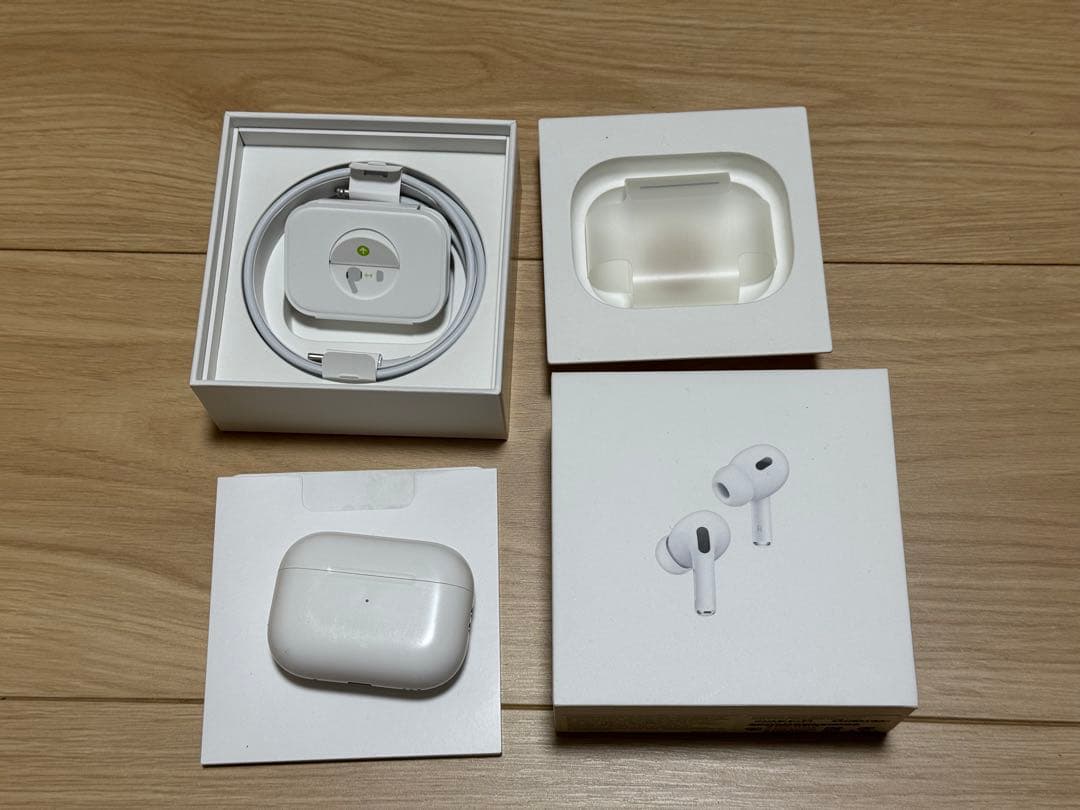e*a様 AirPods Pro 2nd Lightning