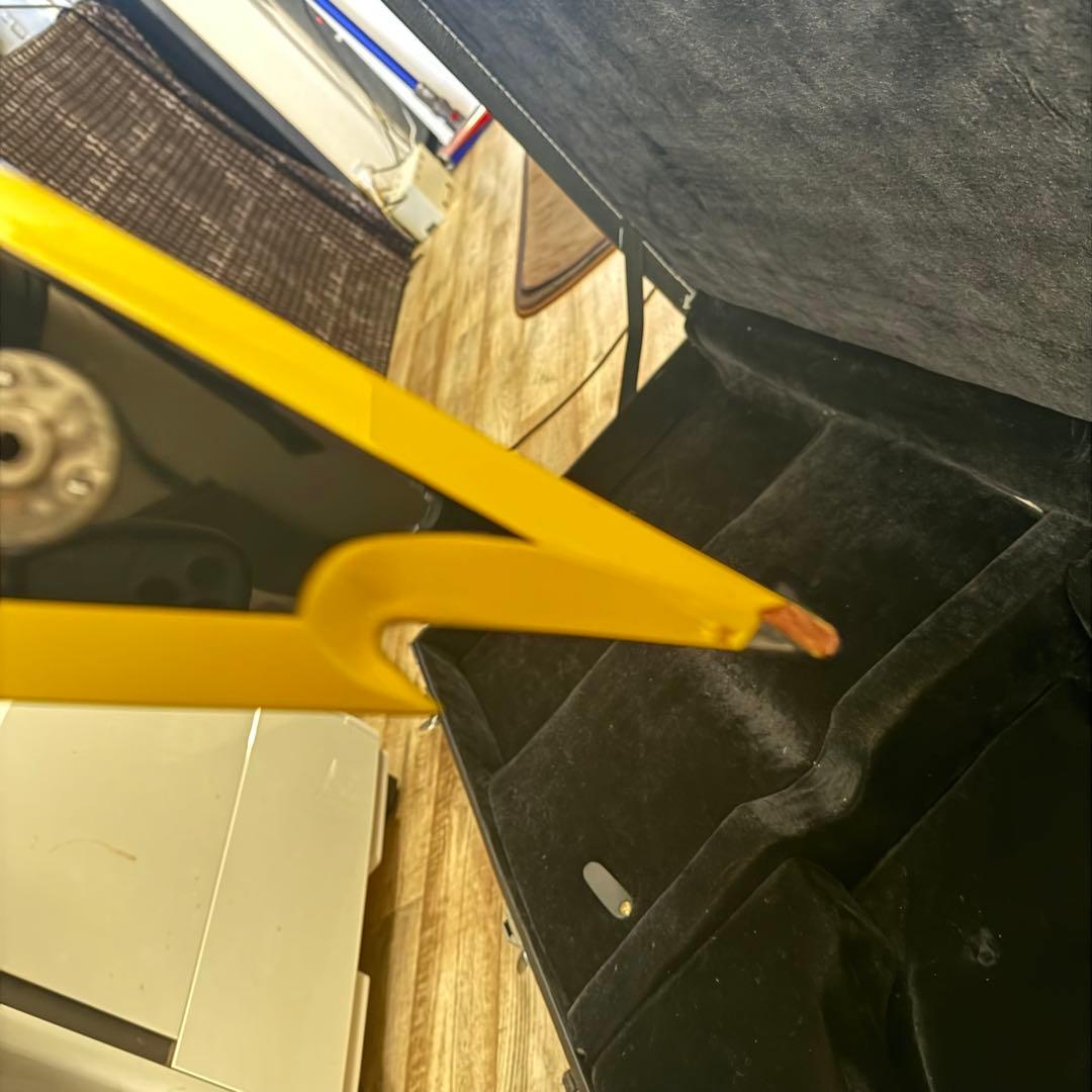 DEAN RAZORBACK 黒/黄色 ハードケース付き