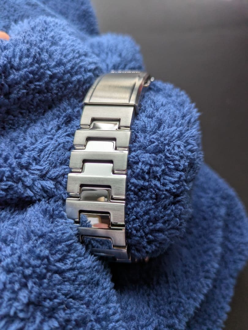 CASIO G-SHOCK Gショック AWM-500D-1A8JF 日本製