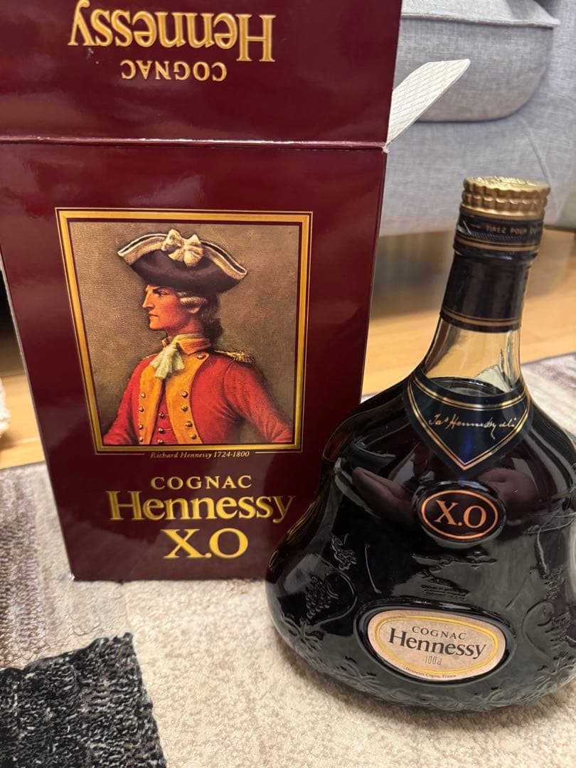 Hennessy XO ブランデー 750ml 箱入り