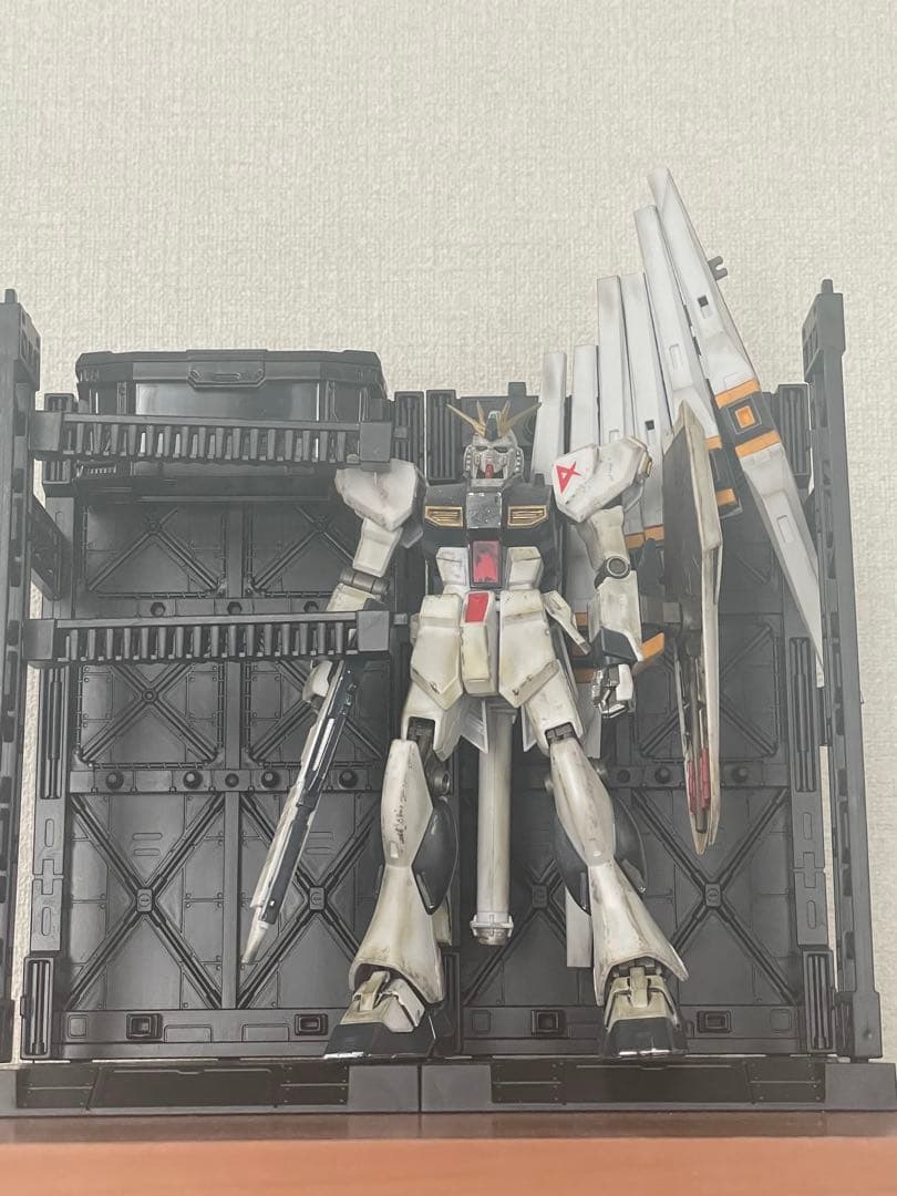 HG ガンダム、ガンキャノン2体➕HGνガンダム