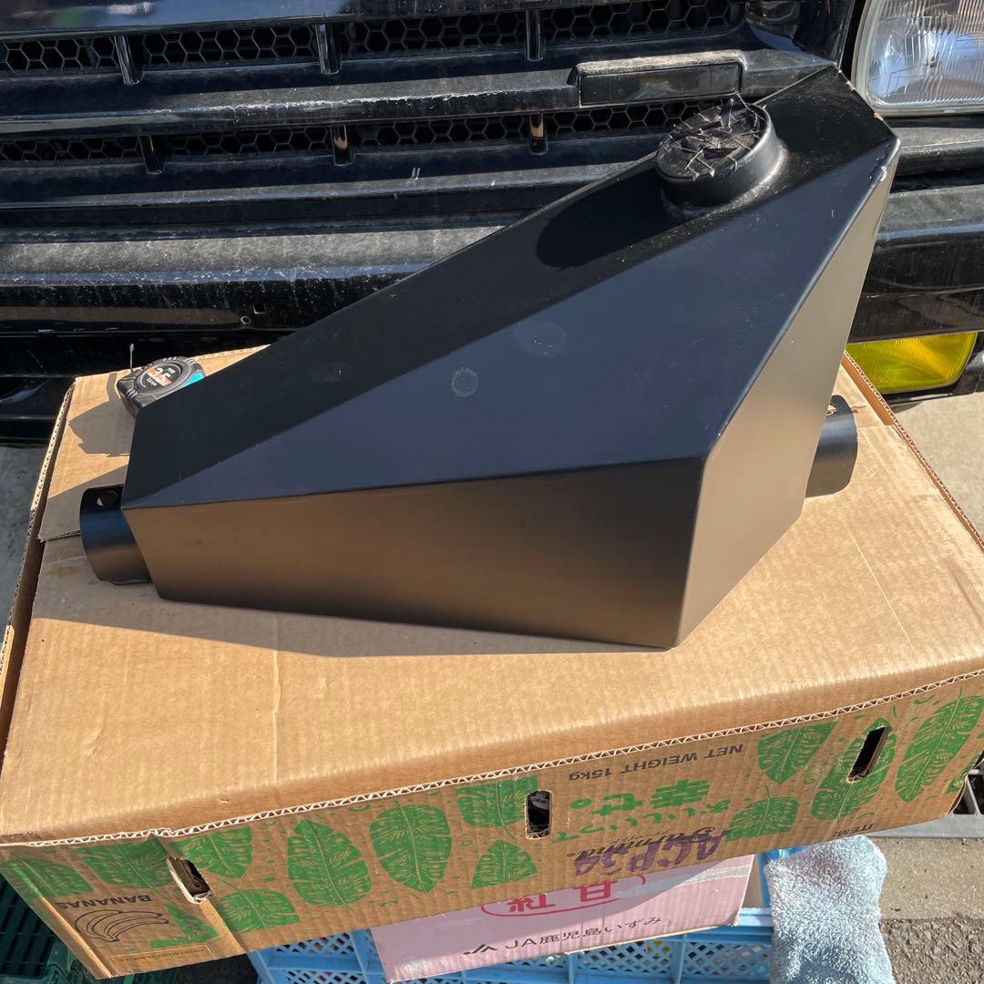 コフィンタンク　ショベル