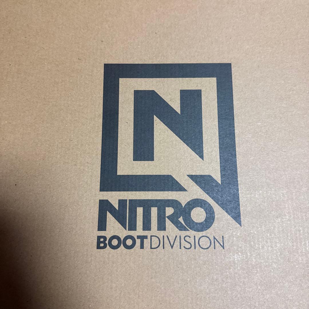 社畜。注意プロフ確認NITRO ナイトロ　スノーボードブーツ ブラウン