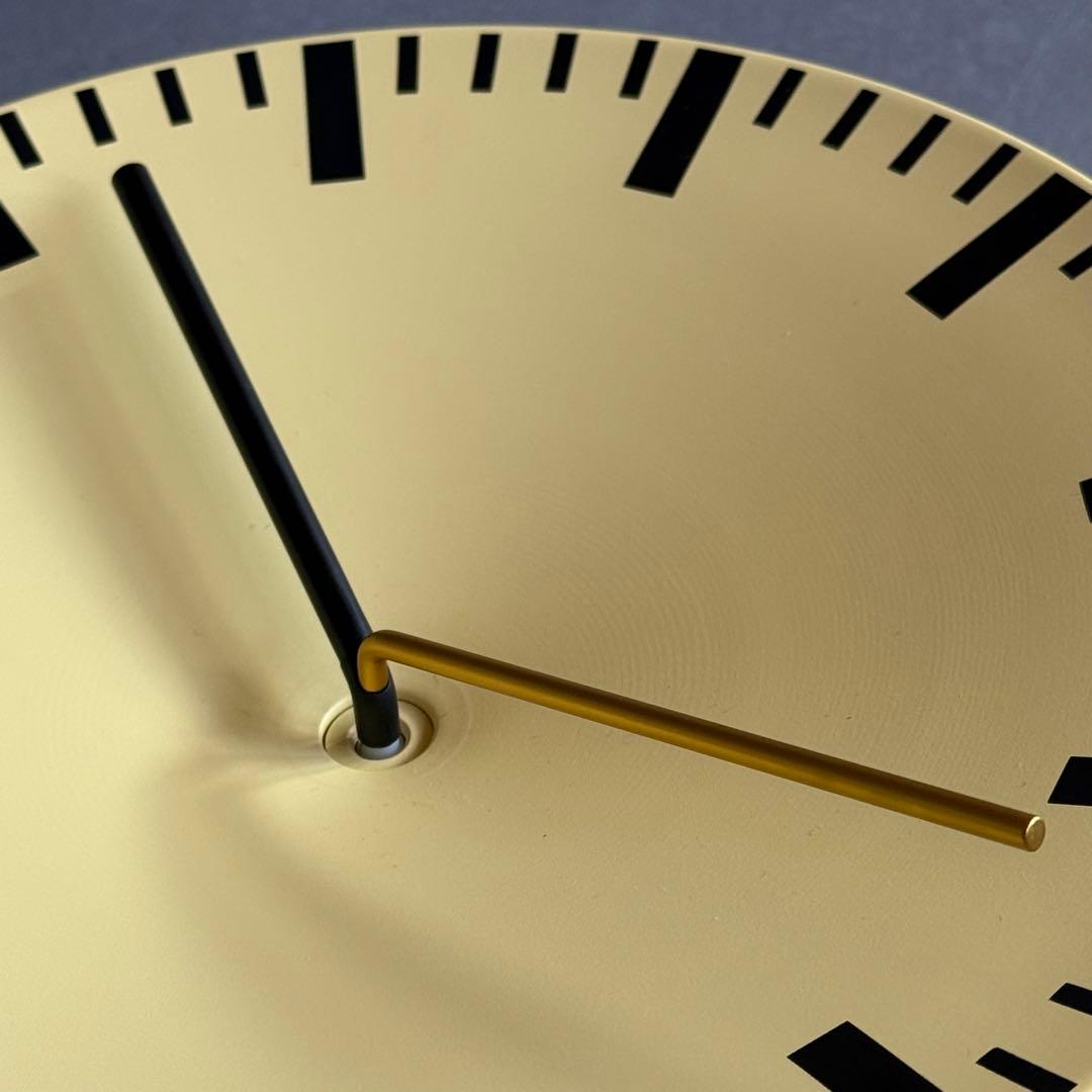 【専用】HAY アナログ掛け時計　Shane Schneck 北欧　イエロー