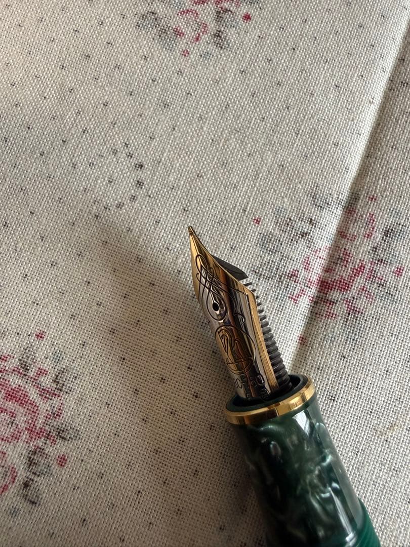 ペリカン万年筆玄武