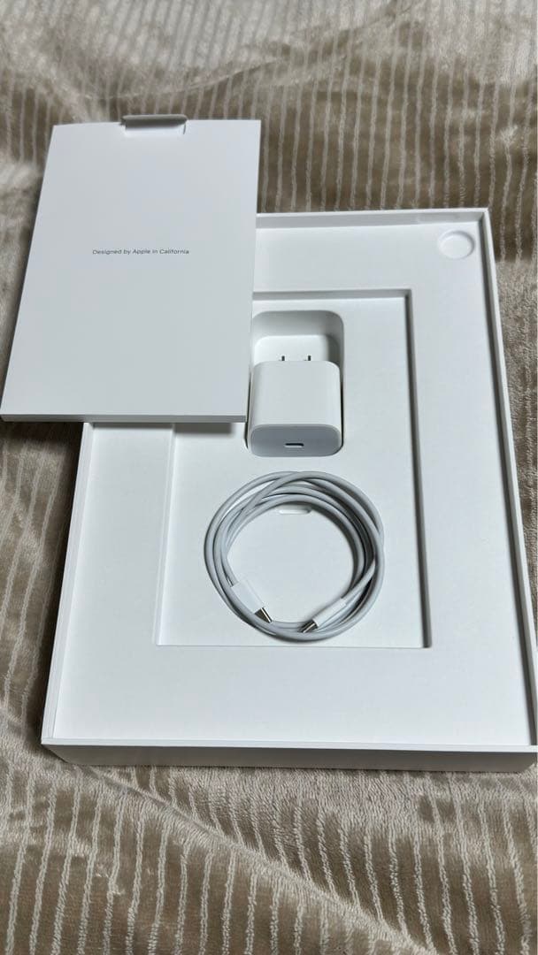 ipad air第5世代wi-fi 256GBスマートキーボード&pencil付