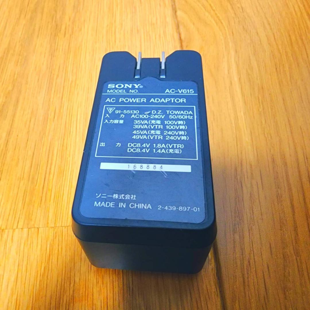 【動作確認済】Hi8 SONY 高画質 ビデオカメラ CCD-TR3 セット