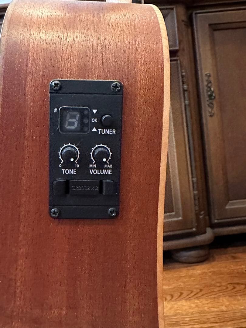 ギター Taylor Taylor Swift Baby Taylor-e