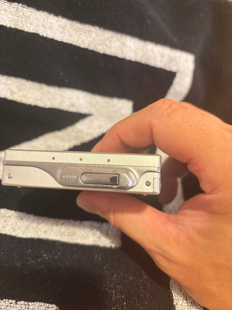 SONY ウォークマン MDプレーヤーMZ-R909