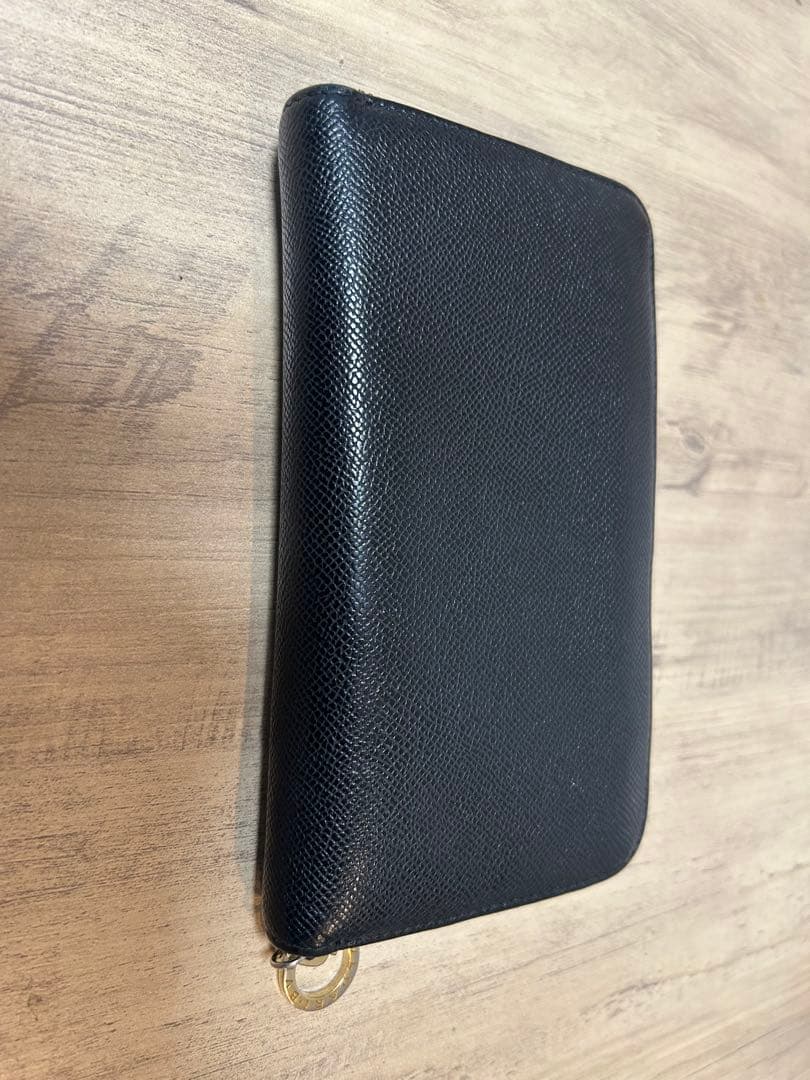 ブルガリ　黒 レザー 財布