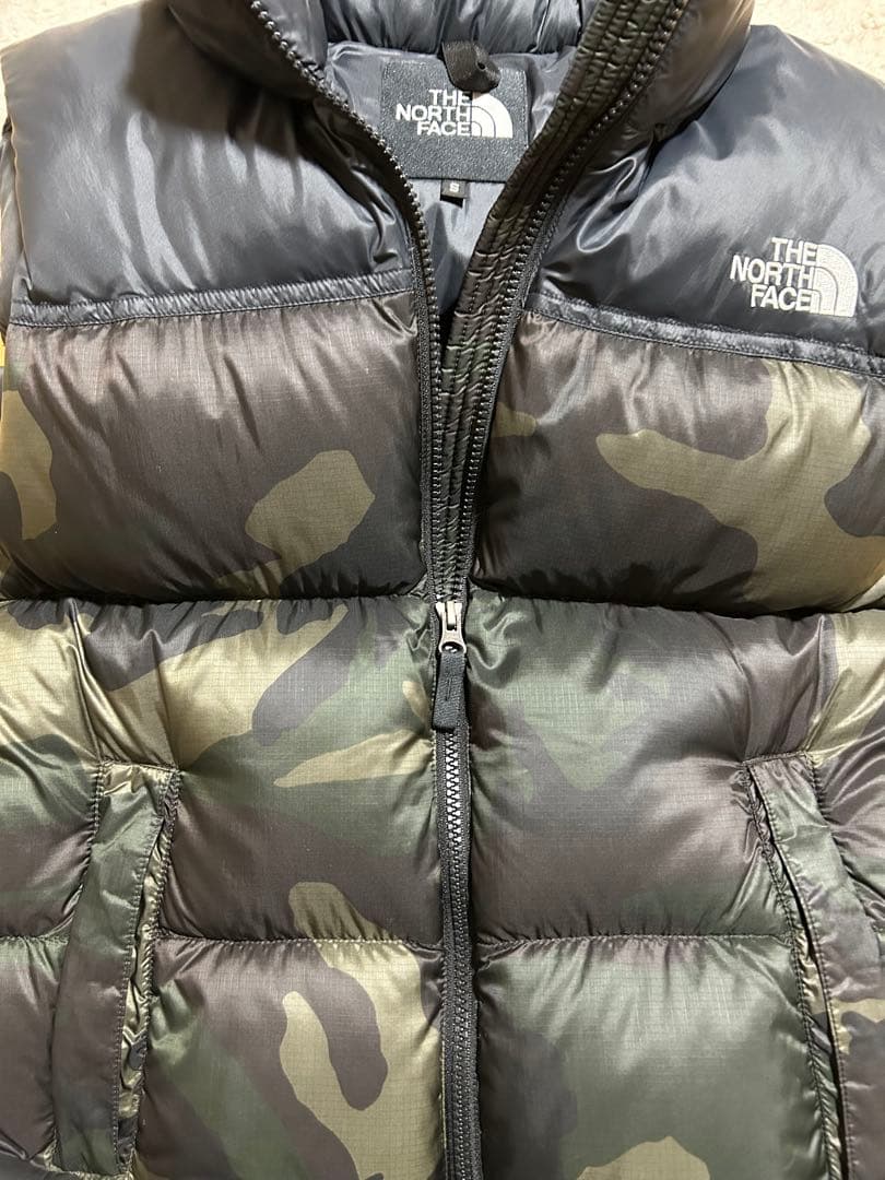 ノースフェイス ヌプシ ダウンベスト 迷彩/カモフラ ND91409