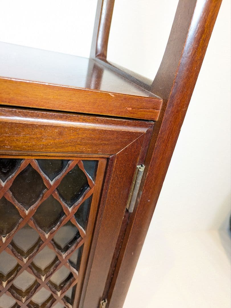 コイズミ キャビネット 電話台 置物台 棚 ガラス扉 格子 レトロ