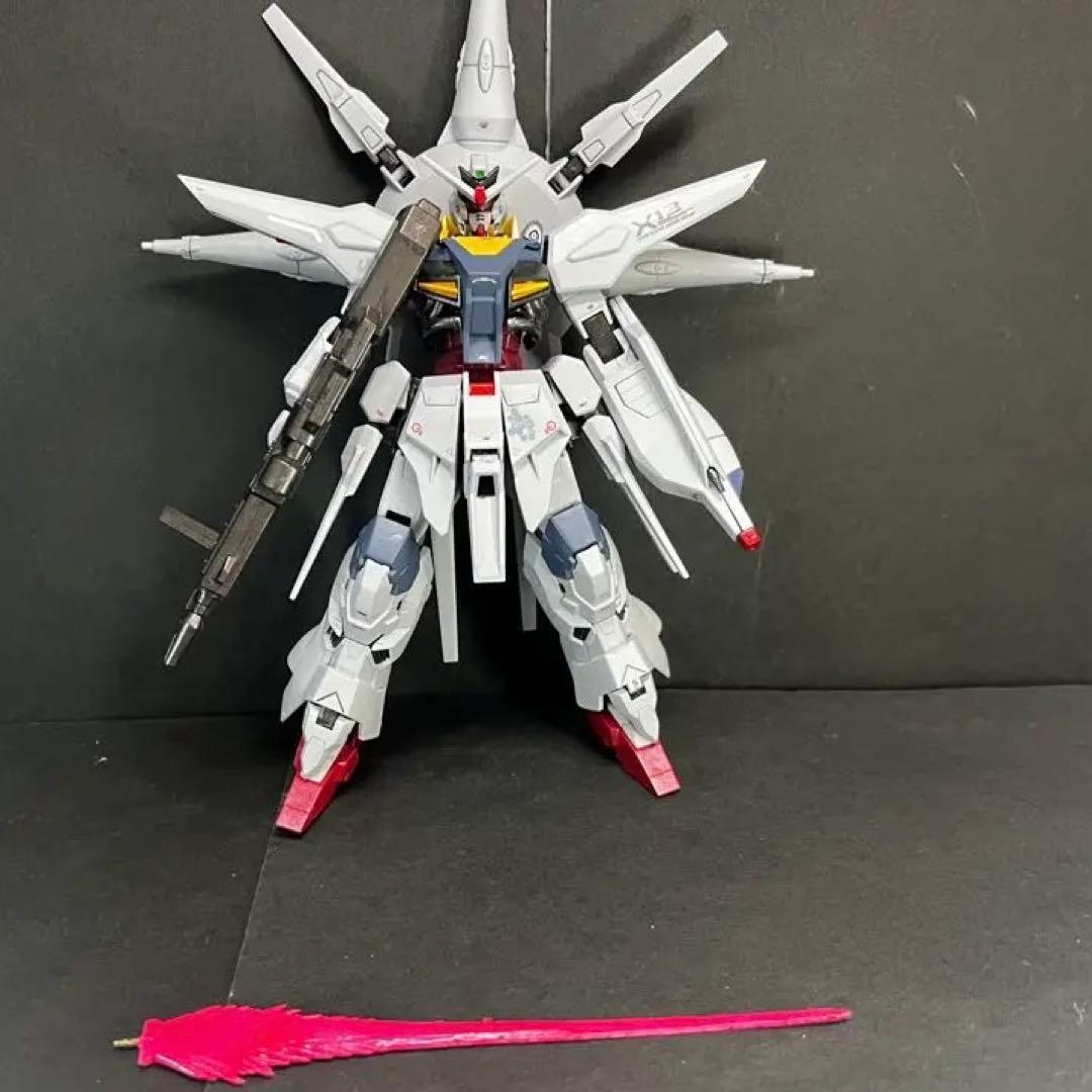 改造ガンプラ　全塗装完成品　hgプロヴィデンスガンダム