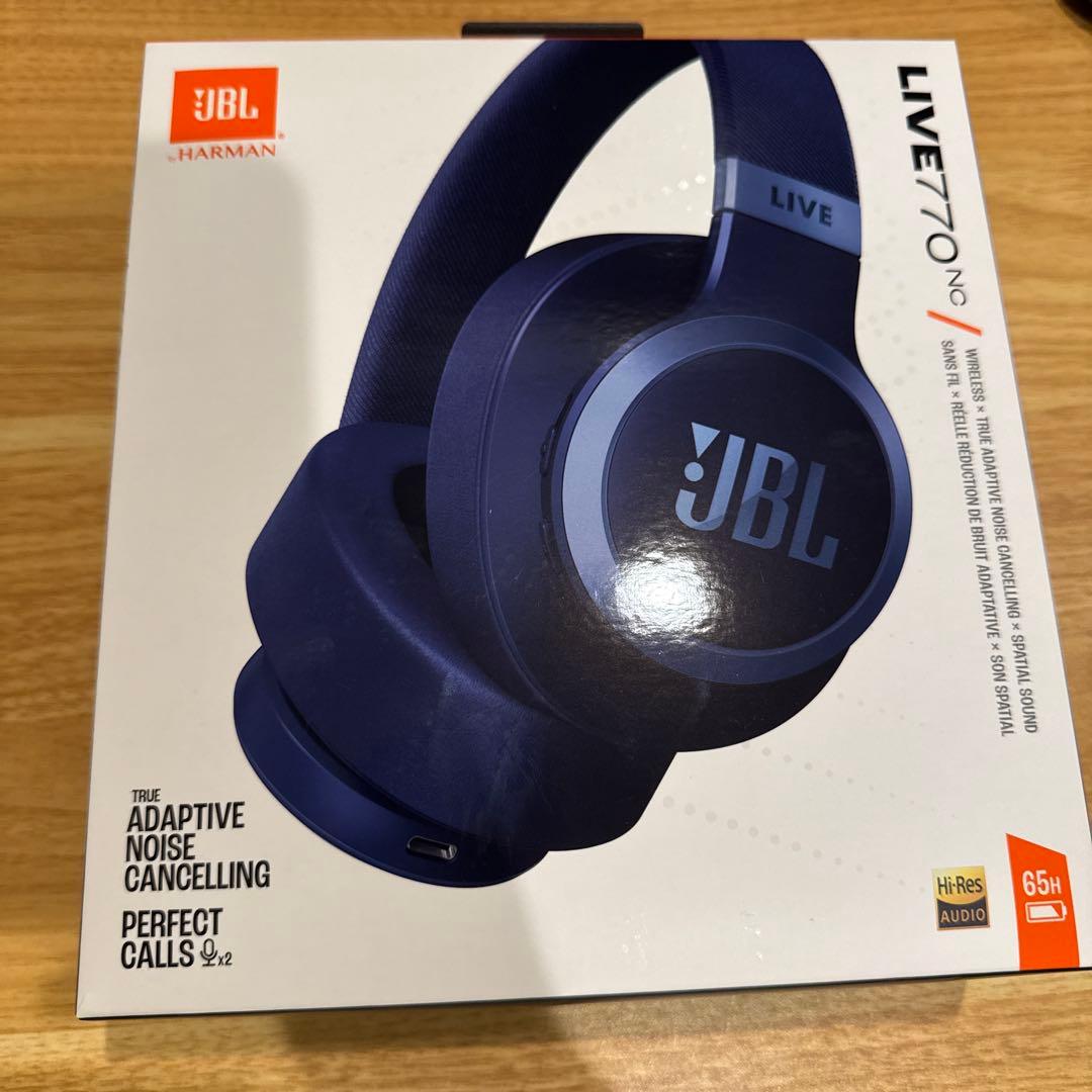 【美品】JBL LIVE770NCワイアレスヘッドホン