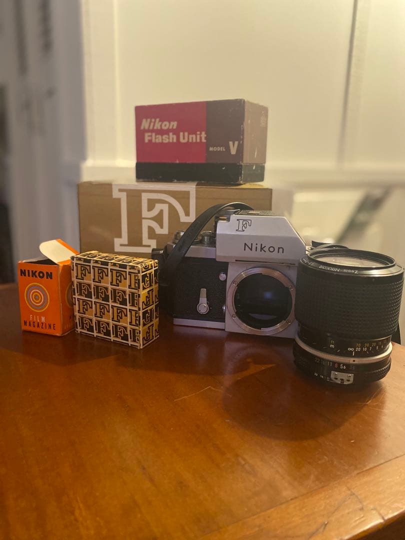 Nikon F フォトミックt+ニッコール43〜86mmf3.5+付属品