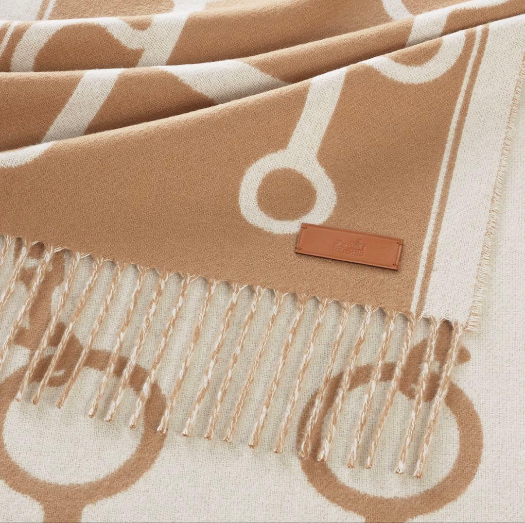 【新品未使用】　エルメス　マフラー 《モール》