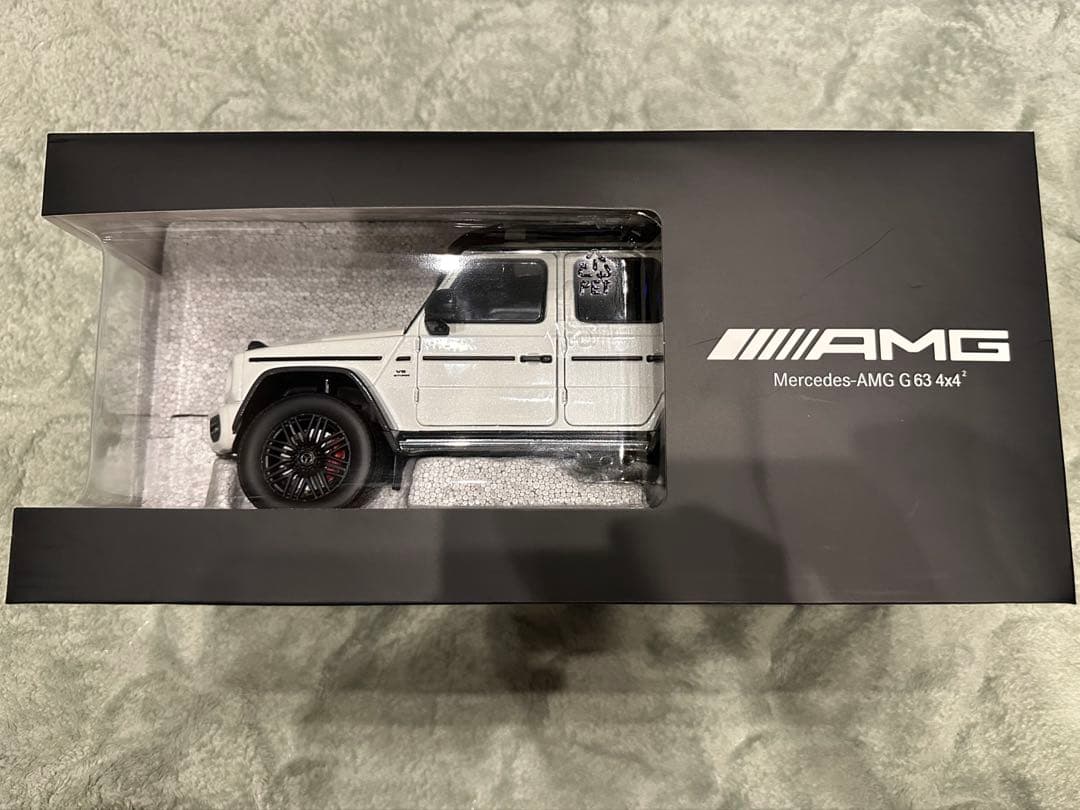 Mercedes-AMG G63 4×4 1/18 新品　未使用