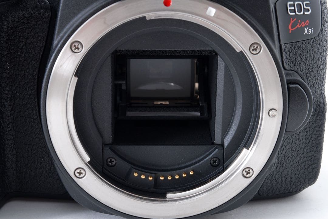 ☆保証付き☆Canon EOS Kiss X9i キャノン デジタル 一眼レフ