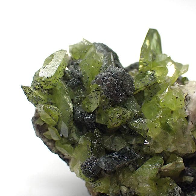 【パキスタン/バルチスタン産】スフェーンの群晶