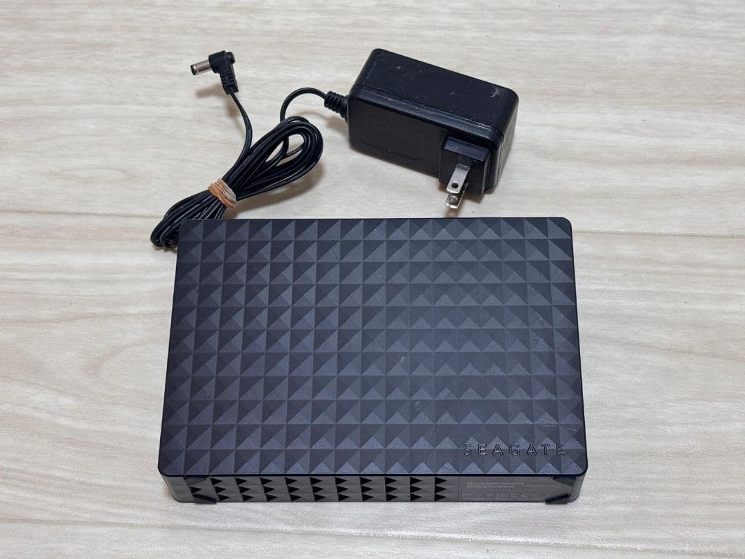 Seagate 外付けハードディスク SRD0NF2 4TB