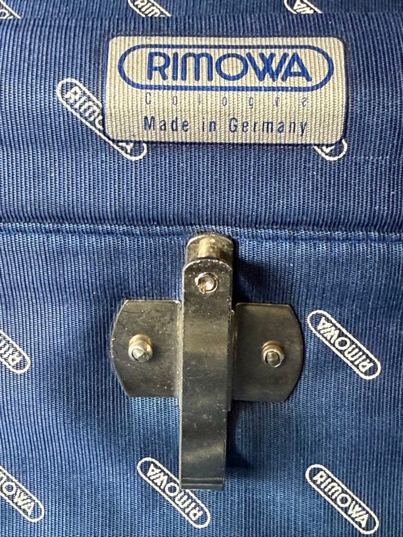 リモワ トパーズ　サイドハンドル　スーツケース