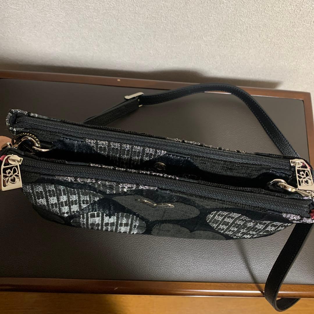 シンクビー！ポシェット