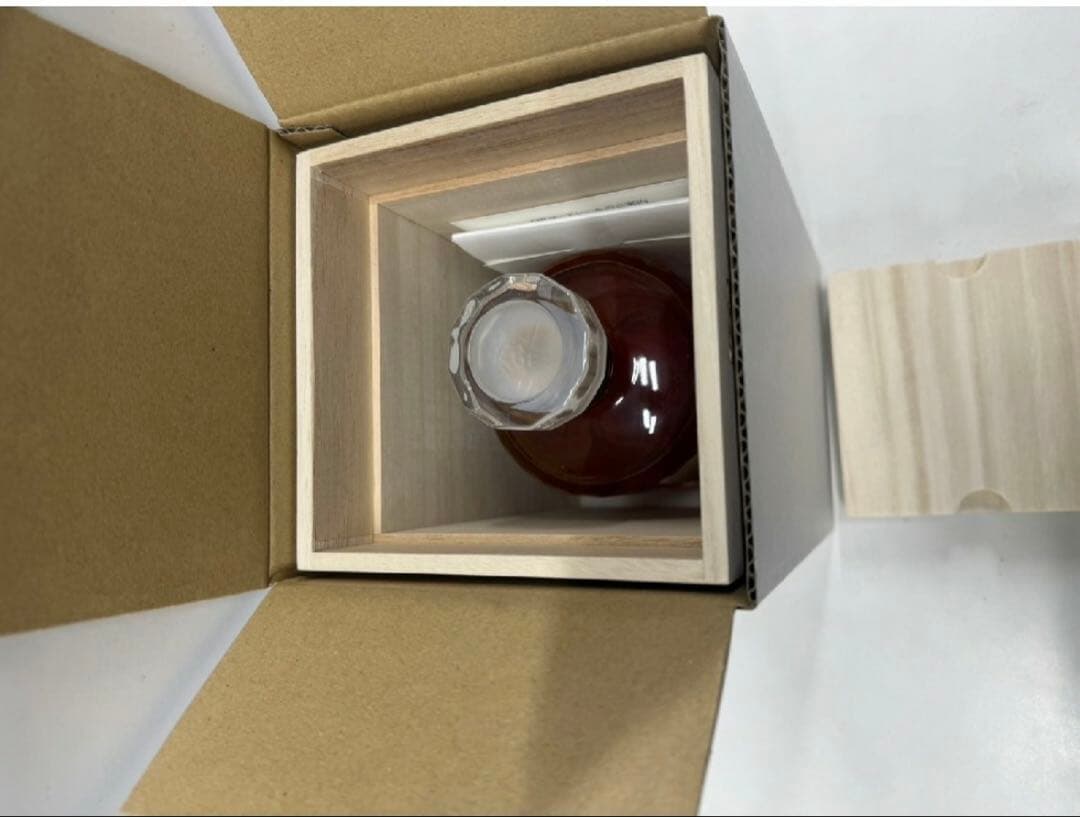 Hibiki 100周年記念ウイスキー 700ml