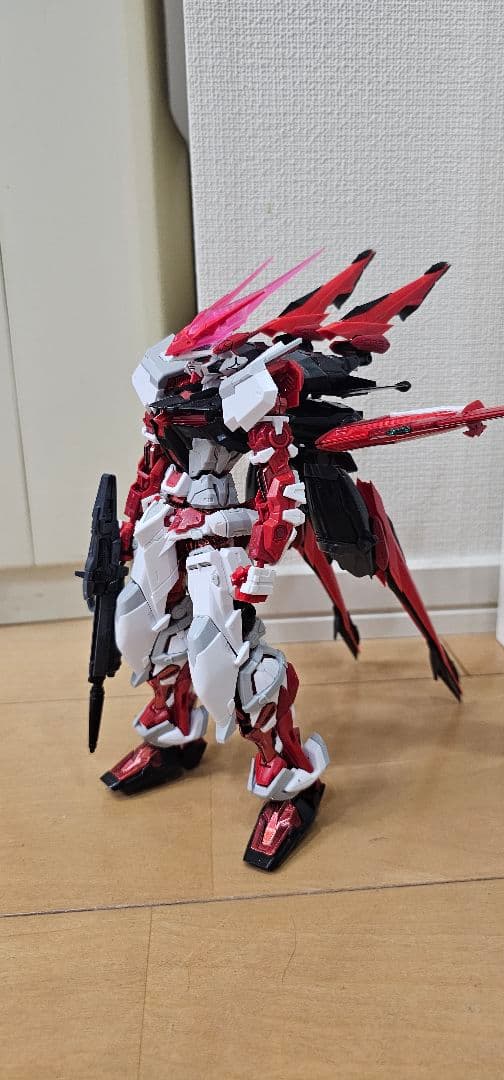 MGサイズ　アストレイレッドフレーム　フライトユニット　海外製　プラモデル