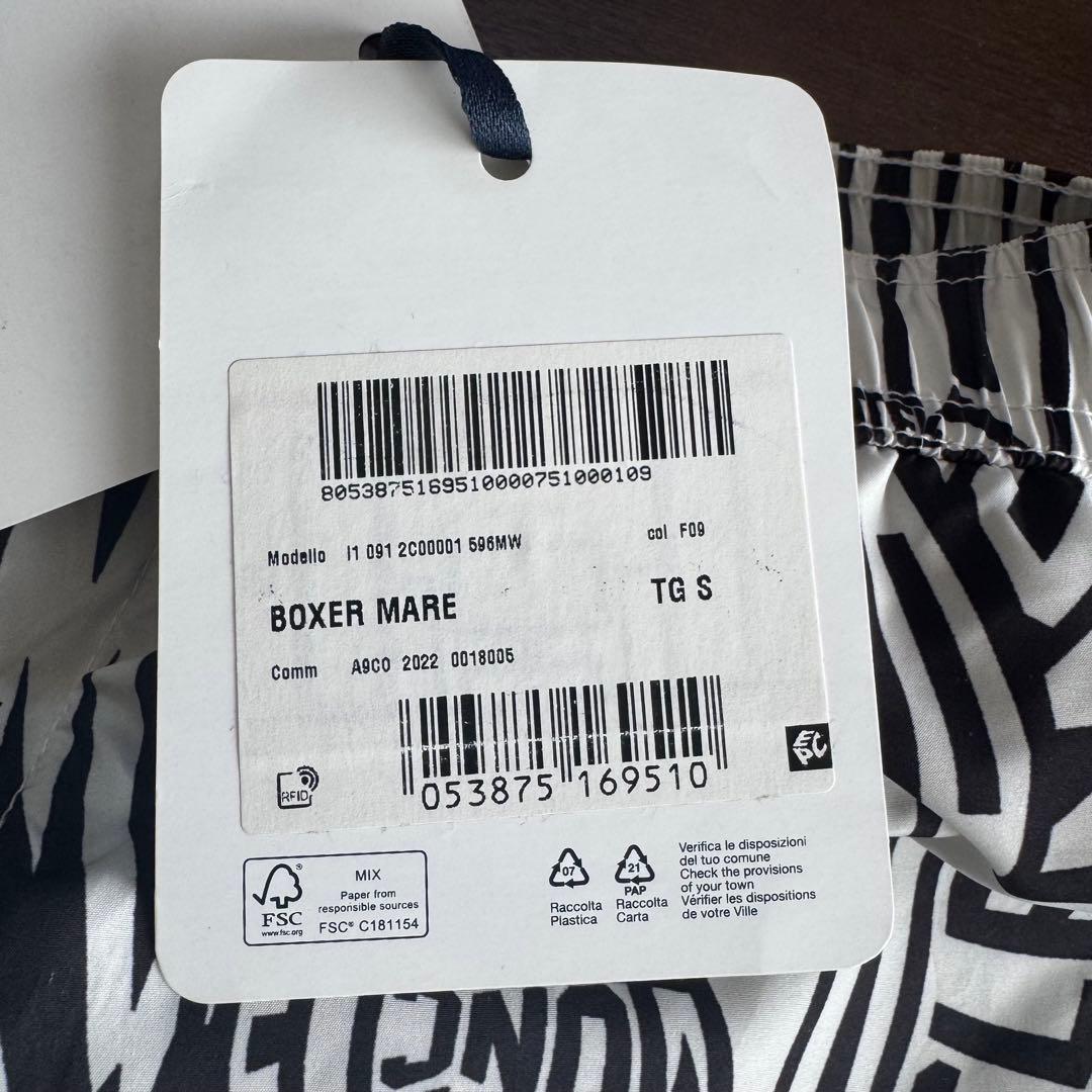 モンクレール S 水着 海パン サーフパンツ ボードショーツ 総柄 黒 白