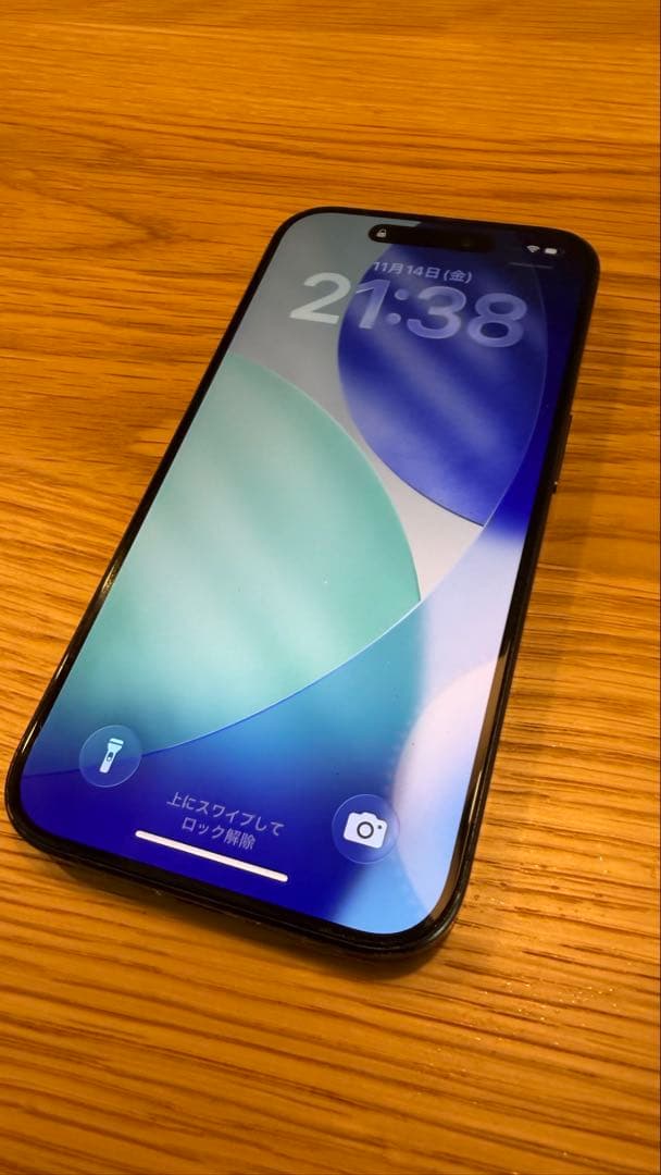 【即購入可】Apple iPhone 15 Pro ブラックチタニウム 本体